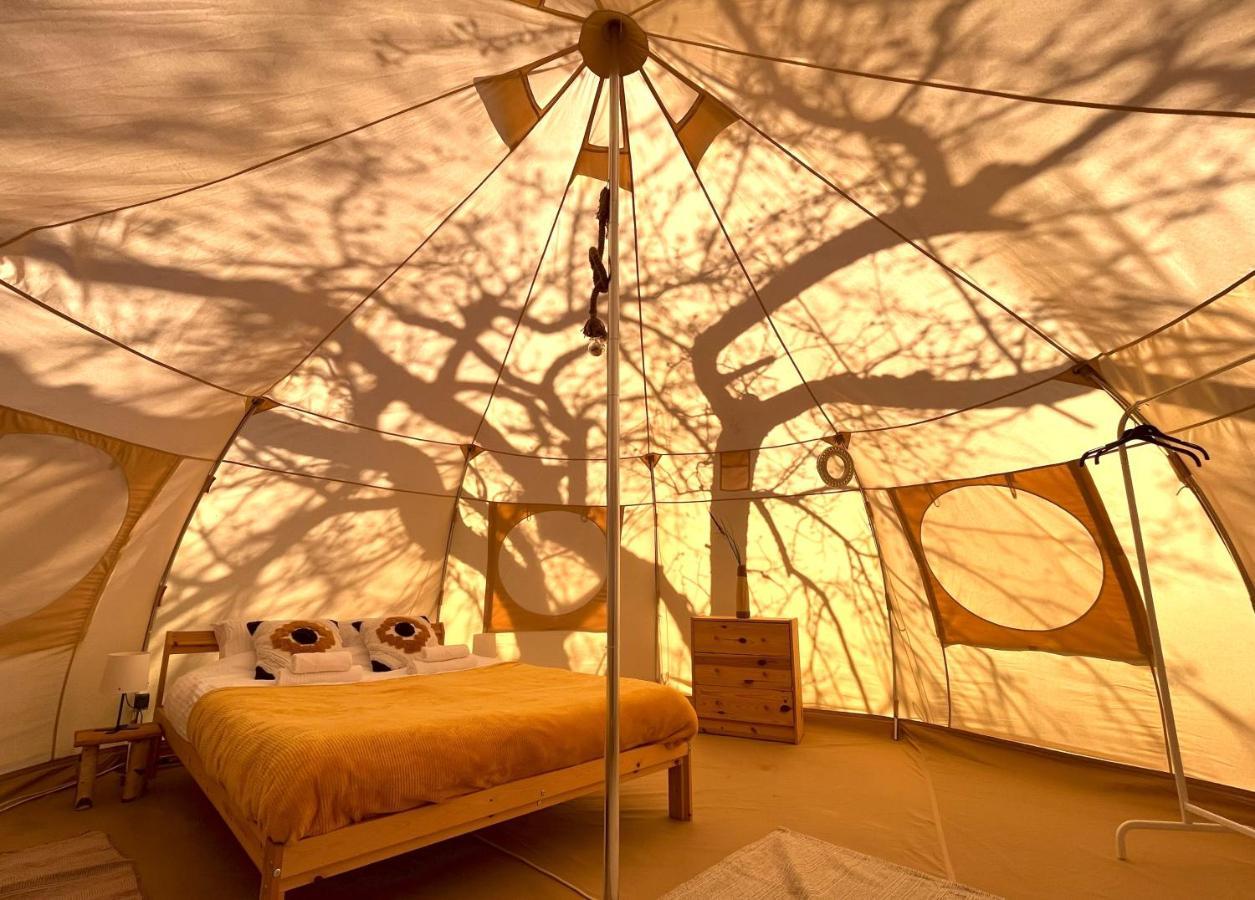Hotel Flore'S Garden Glamping Bran  Exterior foto